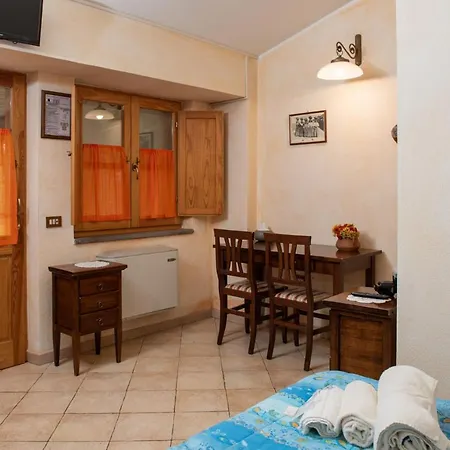 Vakantieboerderij Nuragh'elighe *