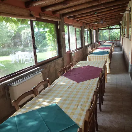 Agriturismo Nuragh'elighe Фермерский дом *
