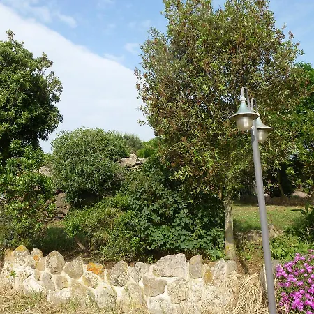 Agriturismo Nuragh'elighe Фермерский дом